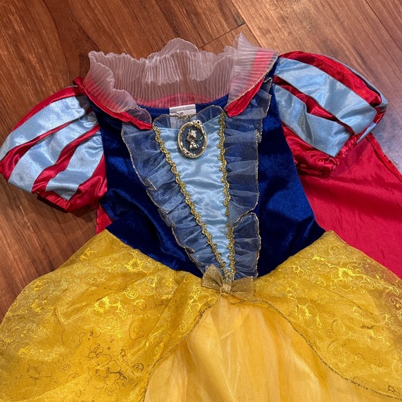 Disney Snow White Costume with Red, Blue, and Yellow - Picture 3 of 8